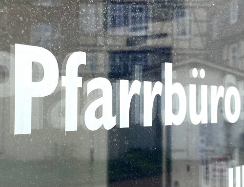 Öffnungszeiten Pfarrbüro & Kirchenpflege